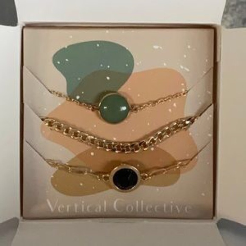 VERTICAL COLLECTIVE | alora bracelet layering set